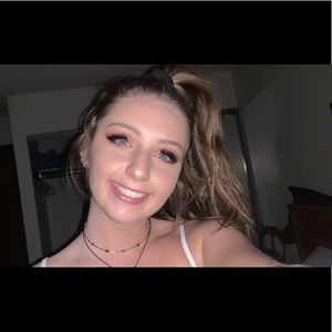 Meet your Posher, Alexa